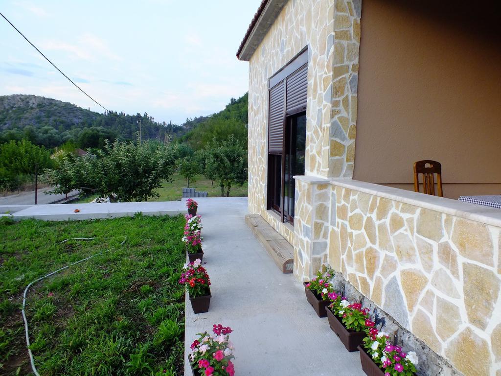 Holiday Home Ivana Virpazar Rum bild